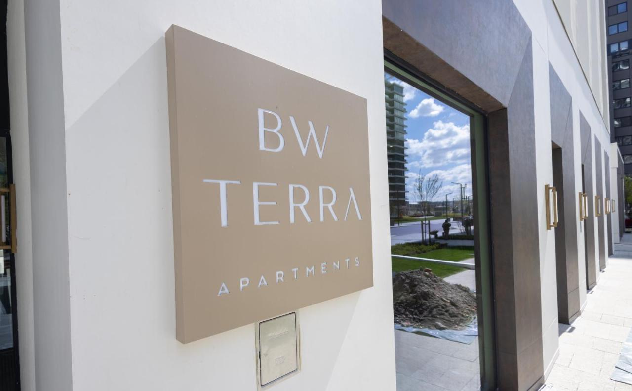 Terra Luxe Residences Sajmiste Exteriör bild